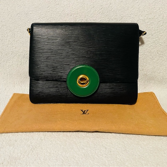 Louis Vuitton Handbags - LOUIS VUITTON BICOLOR EPI FRIEDLAND SHOULDER BAG